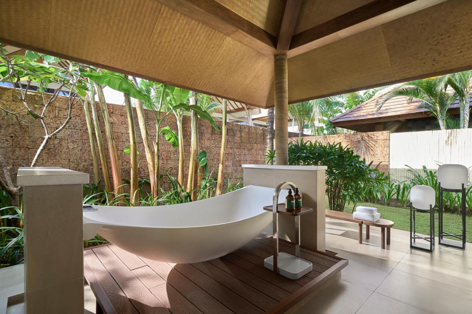Voco Quang Binh Resort By Ihg ドンホイ エクステリア 写真